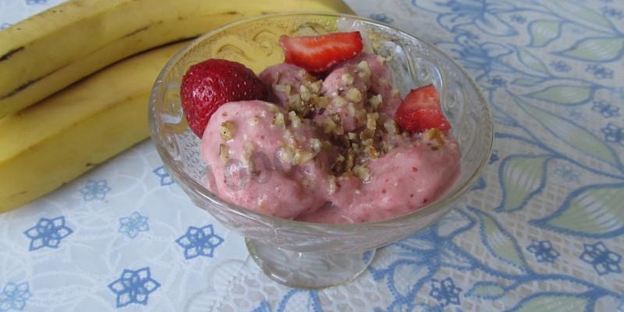 фруктовый сорбет бананово-клубничный