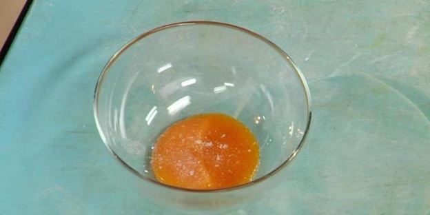 груша, запеченная в тесте