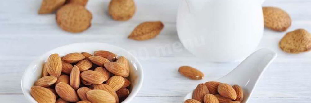 Йогурт из миндального молока в мультиварке