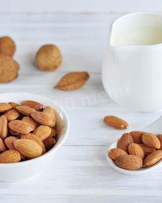 Йогурт из миндального молока в мультиварке