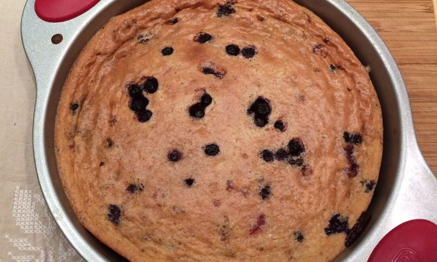 Рецепт клафути с замороженными ягодами и кокосовым молоком