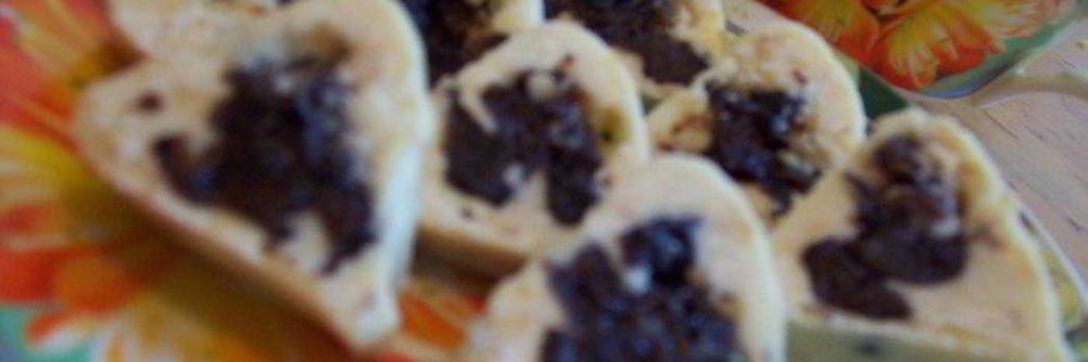 Конфеты Треугольнички с черносливинкой