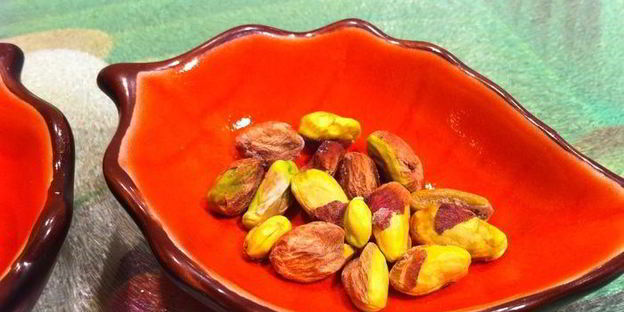 конфеты яблочко из сказки с фисташками