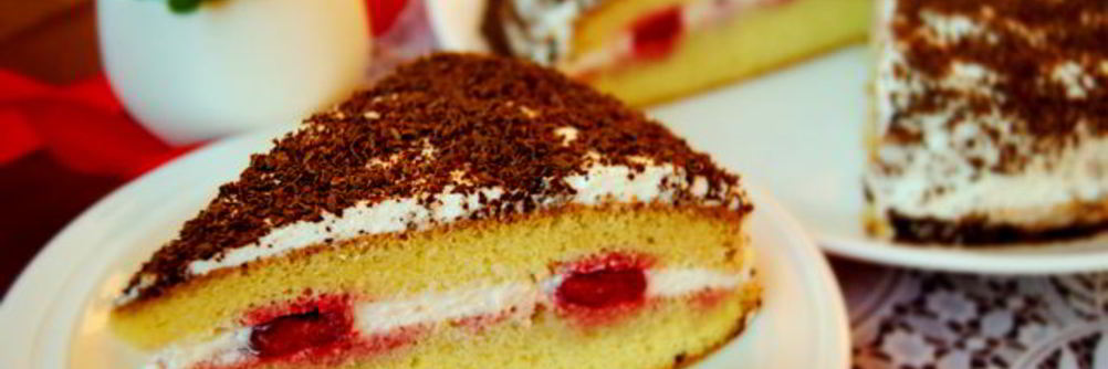 Бисквит на горячем молоке со сметанно-йогуртовым кремом