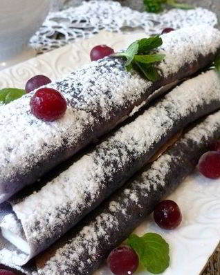 Черничные блинчики с кремом из маскарпоне