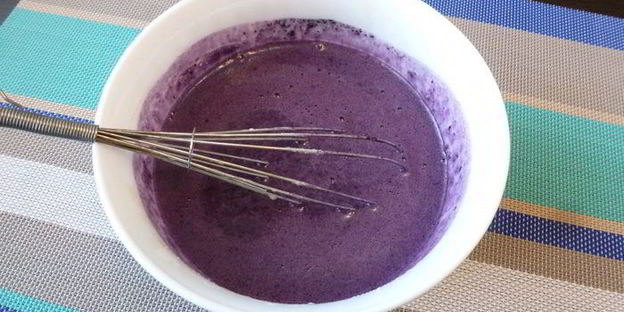 черничные блинчики с кремом из маскарпоне