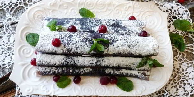 черничные блинчики с кремом из маскарпоне