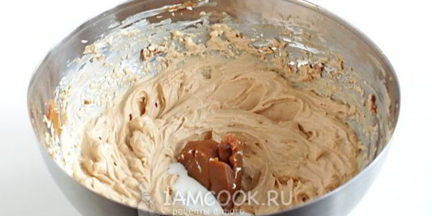 крем из сметаны и сгущенки для торта