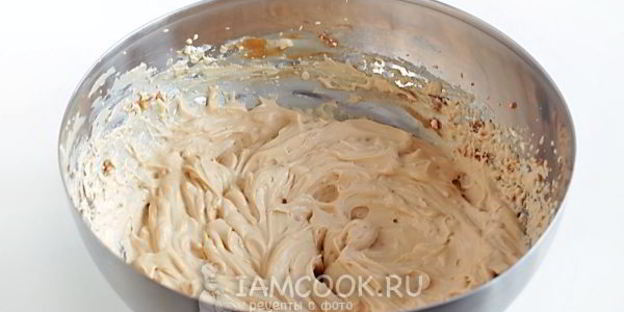 крем из сметаны и сгущенки для торта