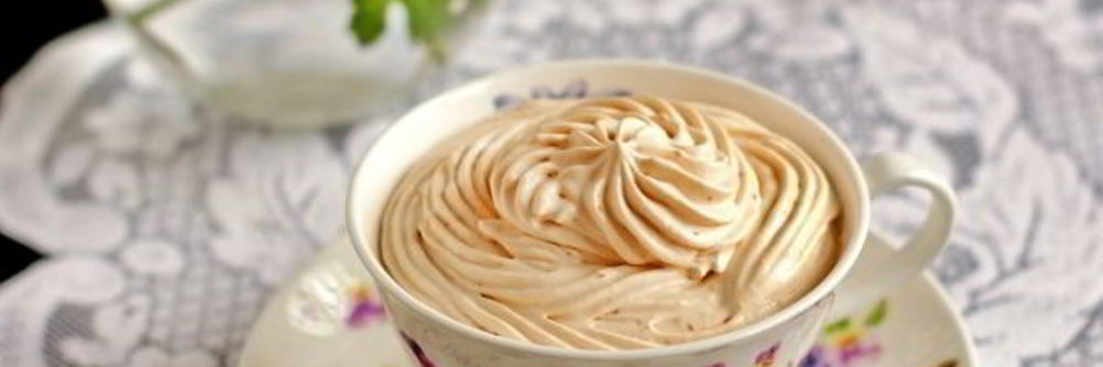 Крем из вареной сгущенки и сливок