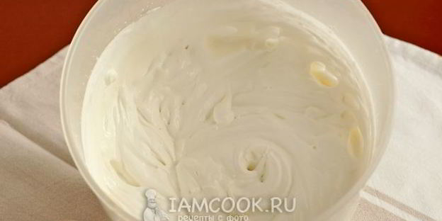 крем из вареной сгущенки и сливок