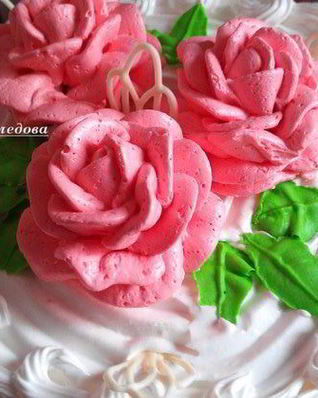 Масляно-белковый крем для оформления