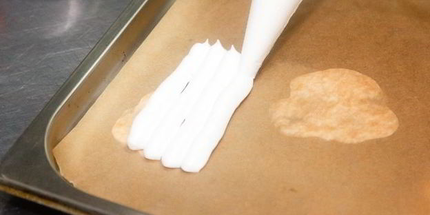 меренга с шоколадным кремом