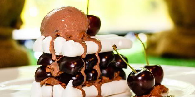 меренга с шоколадным кремом