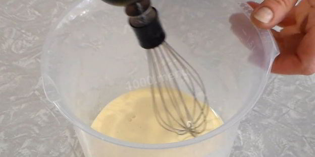 песочные корзинки с кремом и ягодами