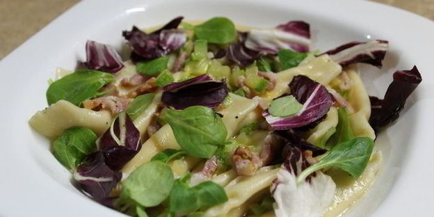 равиоли со сливочно-сырным кремом