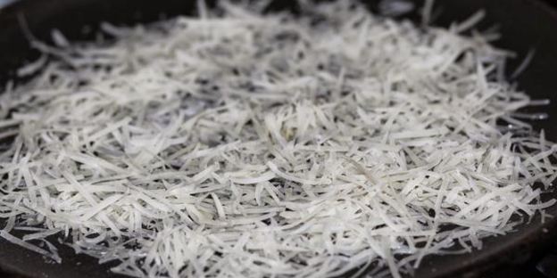 рулетики из лосося с кремом из рикотты