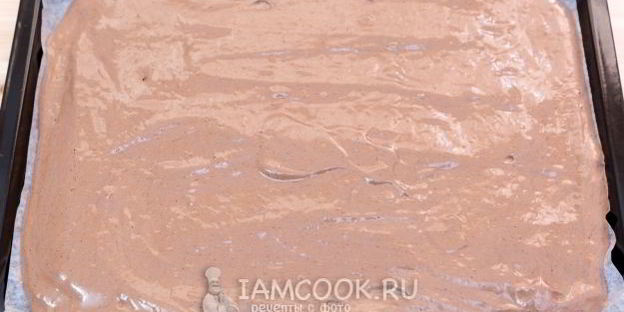 шоколадный бисквитный рулет со сливочным кремом