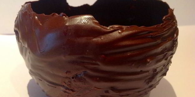 шоколадные чашечки с ореховым кремом