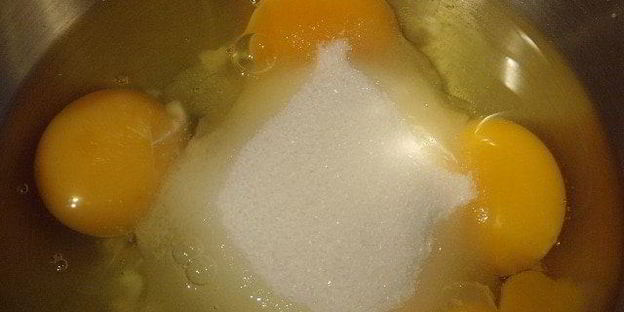 торт-десерт ягодное облако с йогуртовым кремом