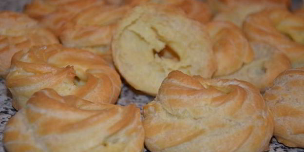 заварные колечки с творожным кремом