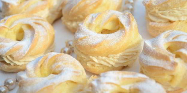 заварные колечки с творожным кремом