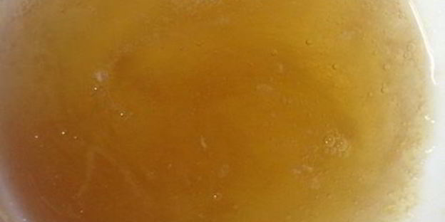 маковый десерт под соусом из кураги