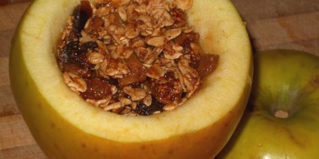 молодильные яблоки запеченные с овсянкой