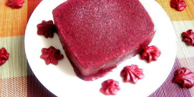 черничное мороженое