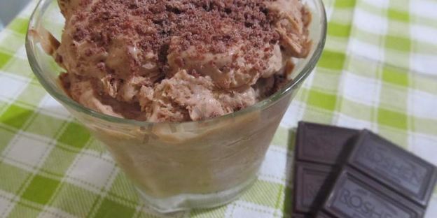 домашнее мороженое с шоколадом