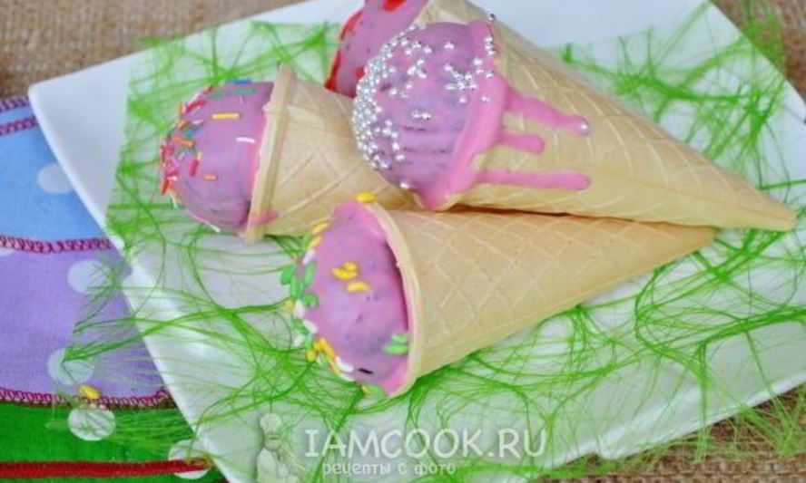 Рецепт кейка-попсов в рожке для мороженого