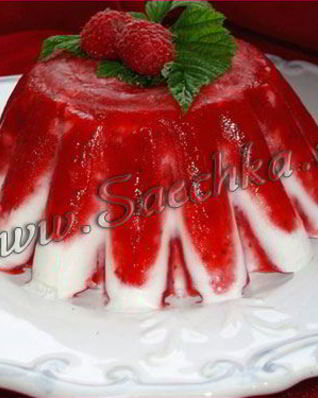 Клубнично-творожное мороженое