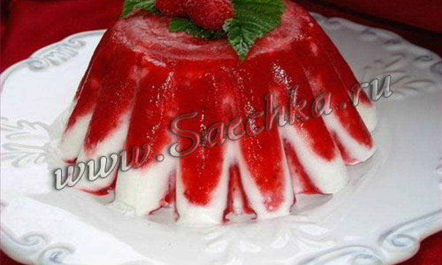 Рецепт клубнично-творожного мороженого