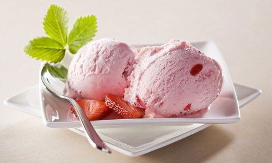 Рецепт клубничного йогуртового мороженого