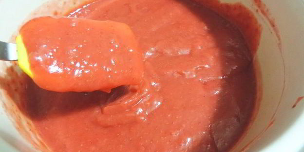 клубничное мороженое