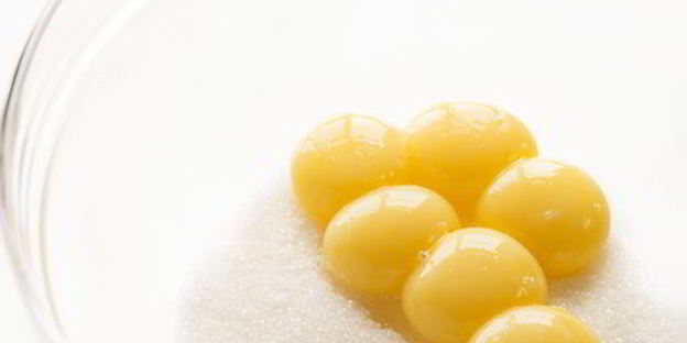 мороженое с черной смородиной