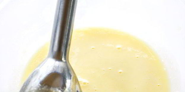 мороженое с черной смородиной