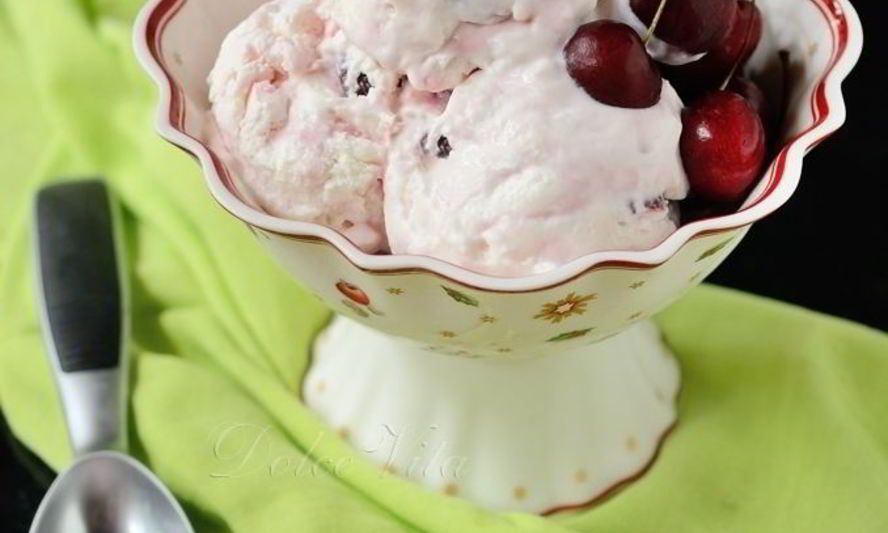 Рецепт мороженого с йогуртом и черешней
