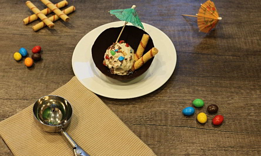 Рецепт мороженого в шоколадных вазочках