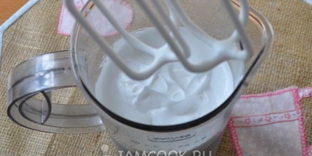 мягкое банановое мороженое