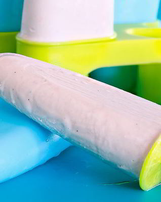 Простое клубничное мороженое