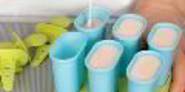 простое клубничное мороженое