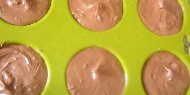 шоколадно-ягодное мороженое