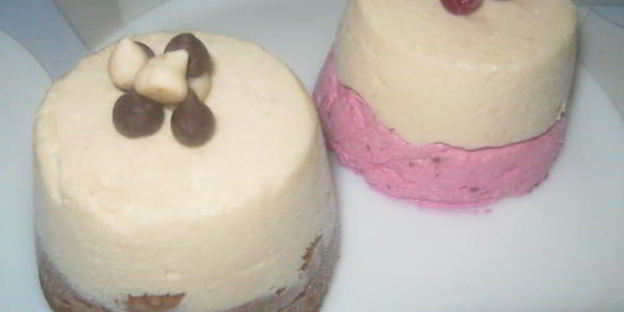 шоколадно-ягодное мороженое