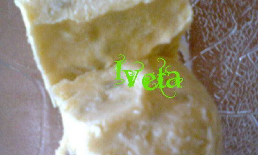 Рецепт сливочно-ревеневого мороженого