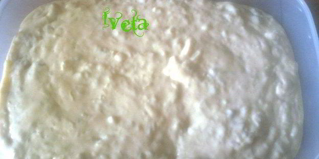 сливочно-ревеневое мороженое