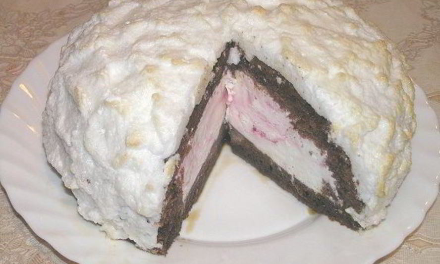 Рецепт вишневого торта-мороженого с шоколадным бисквитом