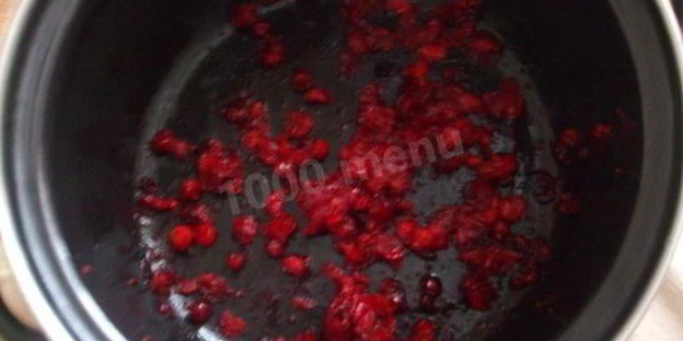 клюквенный мусс