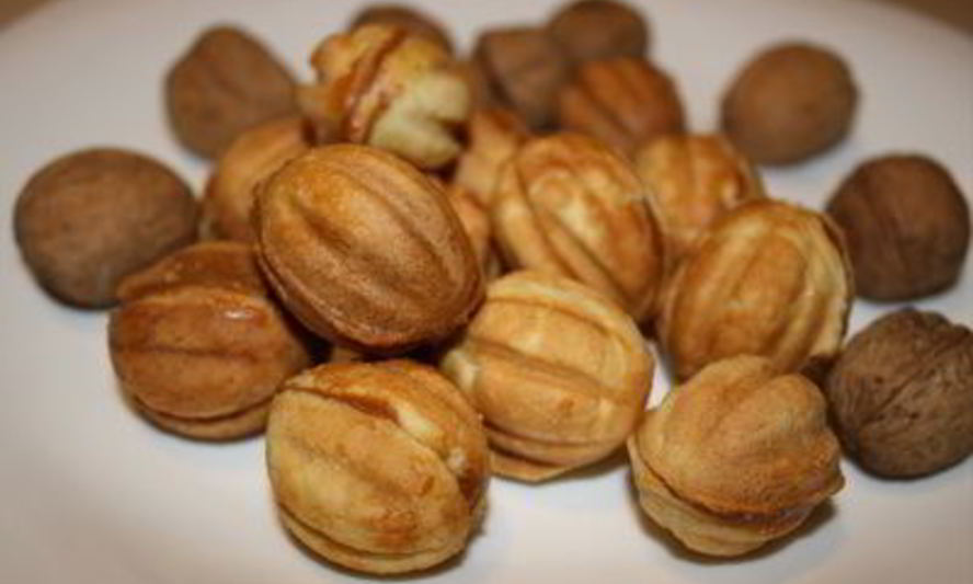 Рецепт орешков со сгущенкой