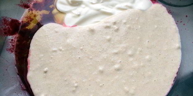 овсяно-ягодный десерт с йогуртом